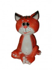 Кот сидит (копилка)