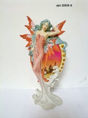 Девушка фея статуэтка