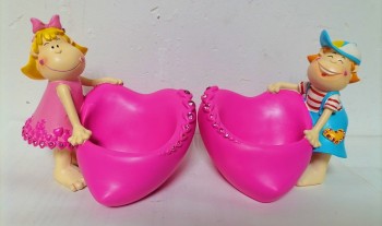 Дети подставка под телефон ― ИГРУШКИ И СУВЕНИРЫ ОПТОМ В НОВОСИБИРСКЕ